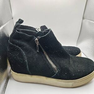 Steve Madden Shoes Womens 7.5 M Wedgie Sneakers Black Leather Side Zip Casual